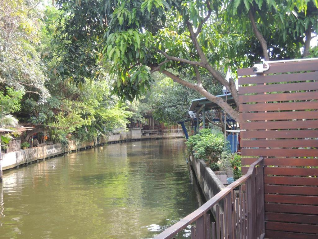 Aiims Tales Canal Boutique House Bangkok Extérieur photo