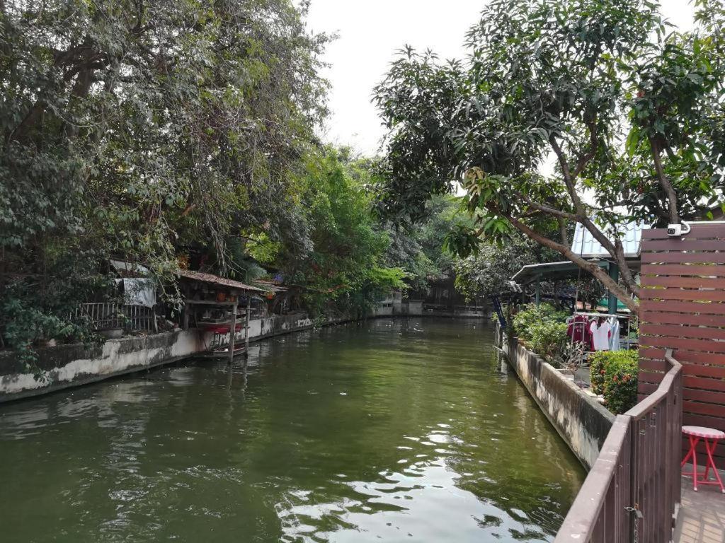 Aiims Tales Canal Boutique House Bangkok Extérieur photo