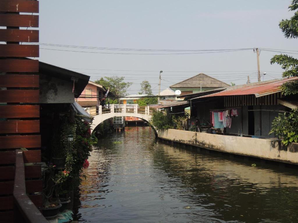 Aiims Tales Canal Boutique House Bangkok Extérieur photo
